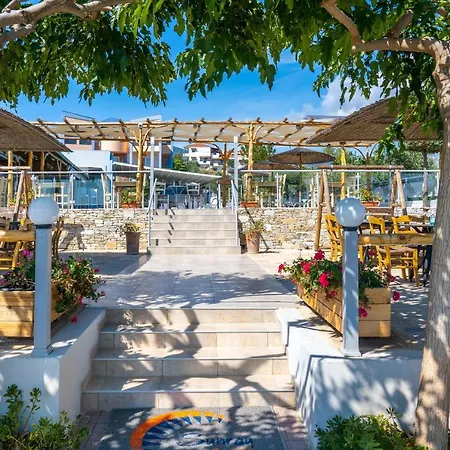 Sunray Oda ve Kahvaltı 3*