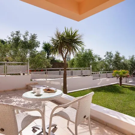 Oda ve Kahvaltı Sunray 3*