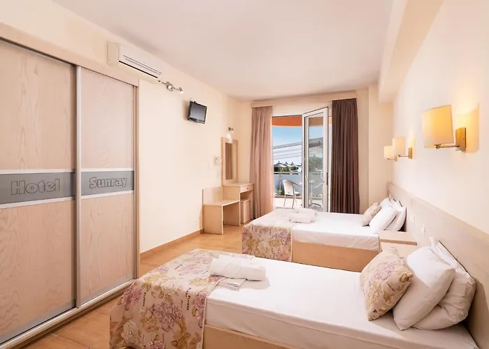 Sunray Oda ve Kahvaltı 3*