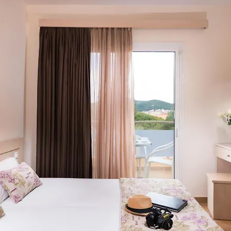 住宿加早餐酒店 Sunray 3*