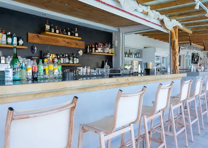 לינה וארוחת בוקר Sunray לימנריה