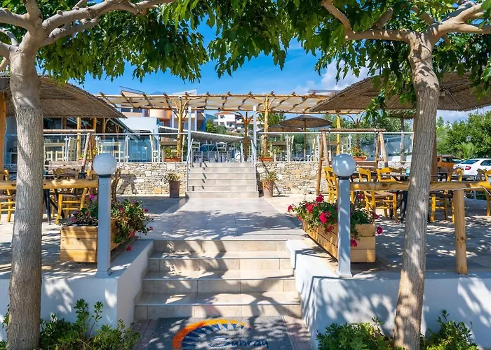 Sunray לינה וארוחת בוקר 3*