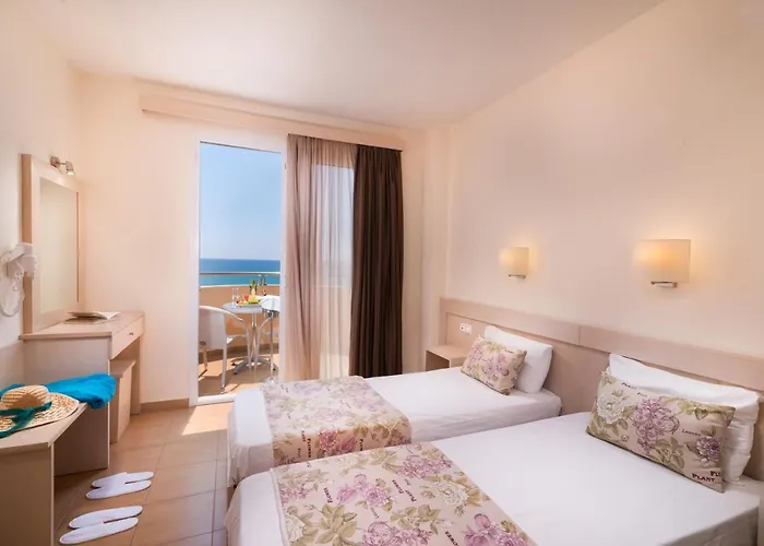 Oda ve Kahvaltı Sunray 3*