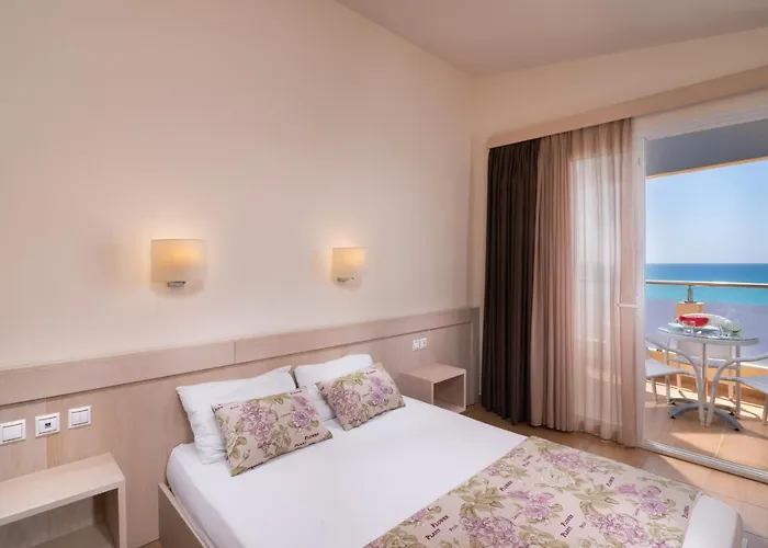 לינה וארוחת בוקר Sunray