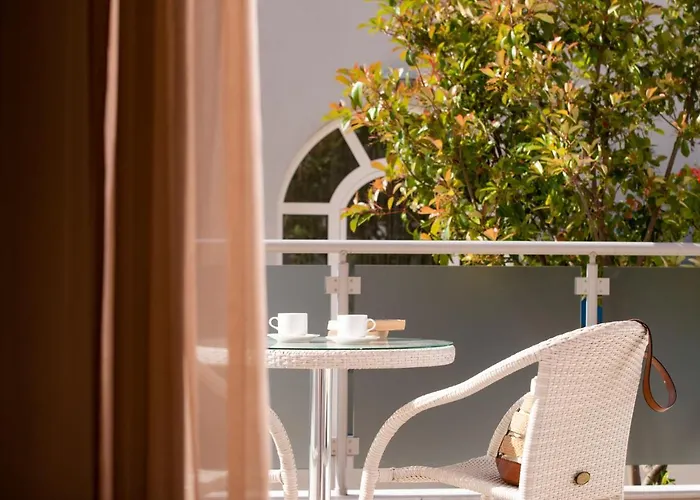 Oda ve Kahvaltı Sunray